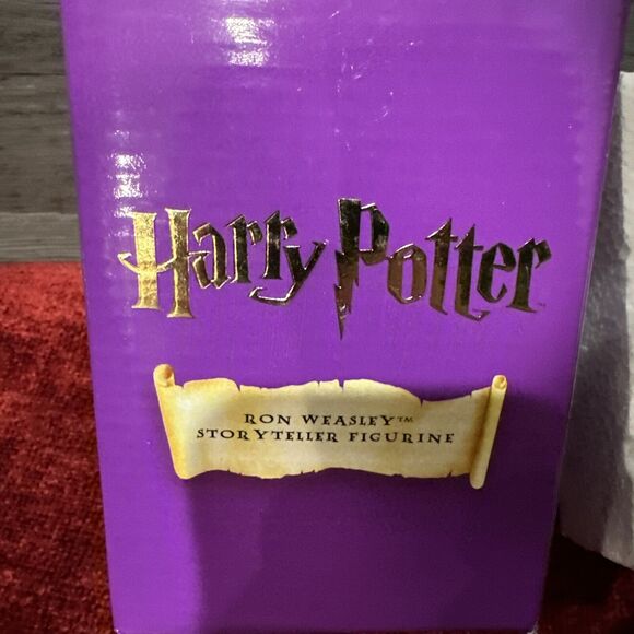 Harry Potter Storyteller Ron Weasley Figurine New in Box - Picture 3 of 6